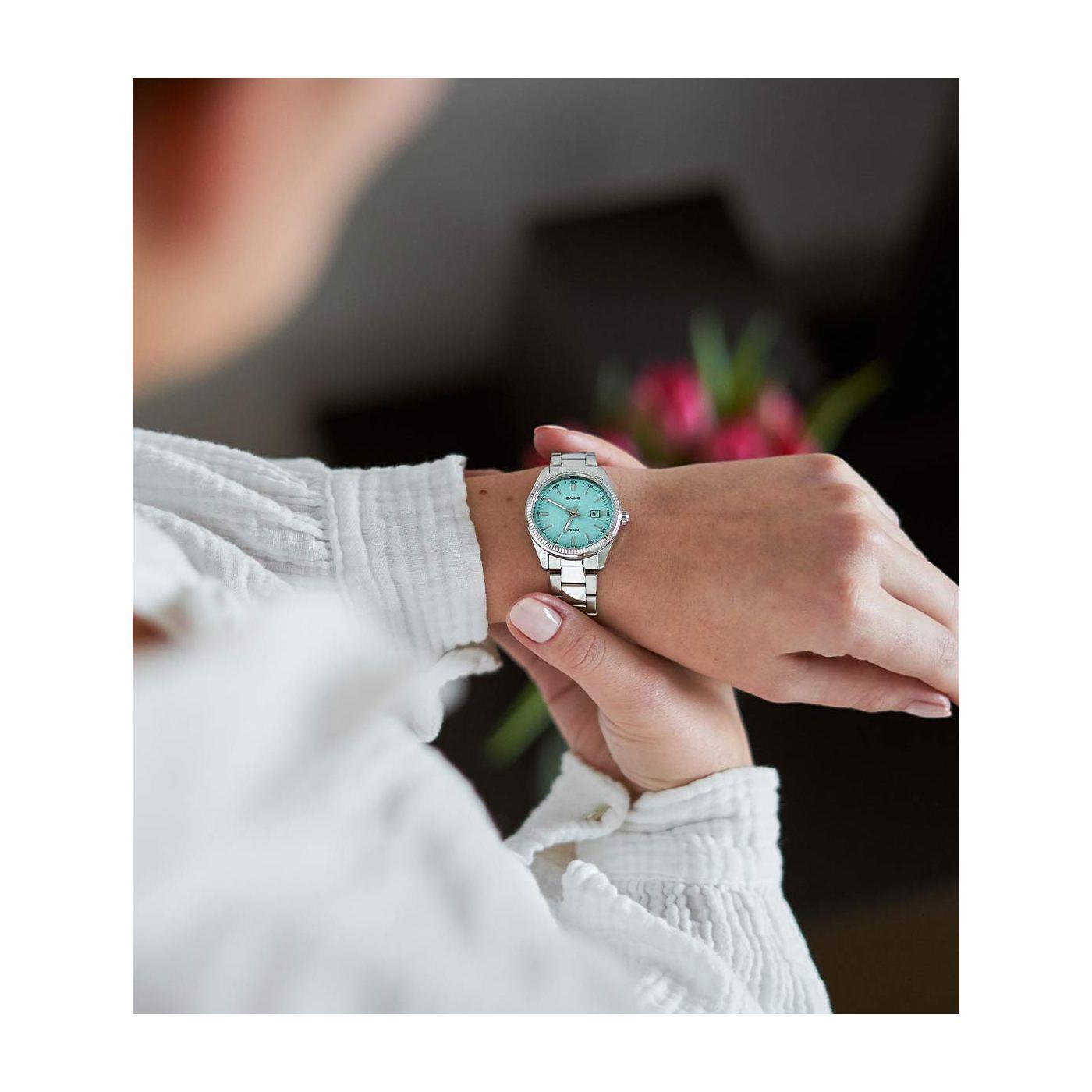 Casio MTP Series Analogue Quartz ‘Tiffany Blue’ Dial Steel Strap Unisex Watch LTP-1302PD-2A2VEF