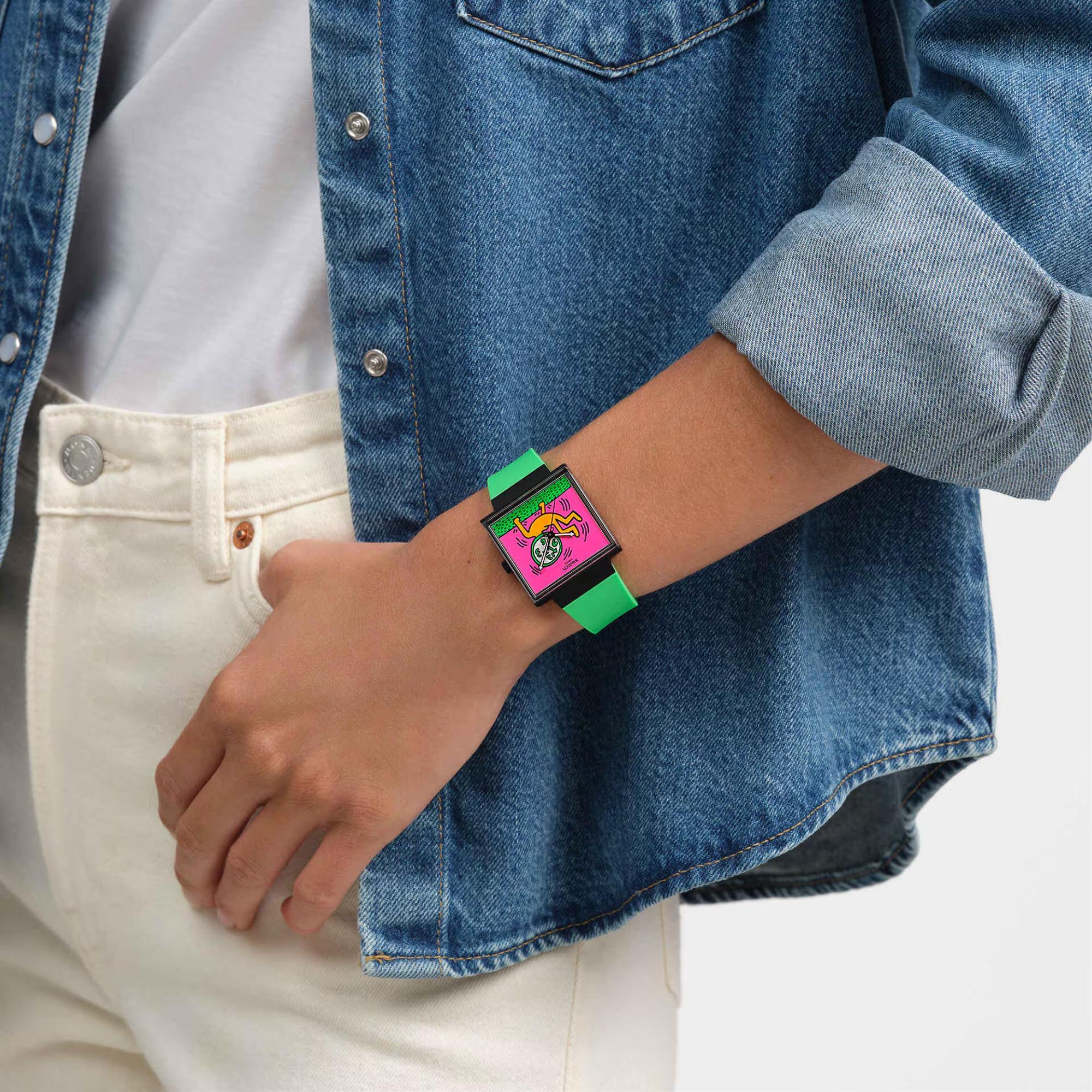 Swatch Break Free Breaks Off Pink Dial Silicone Strap Women’s Watch SO34Z102