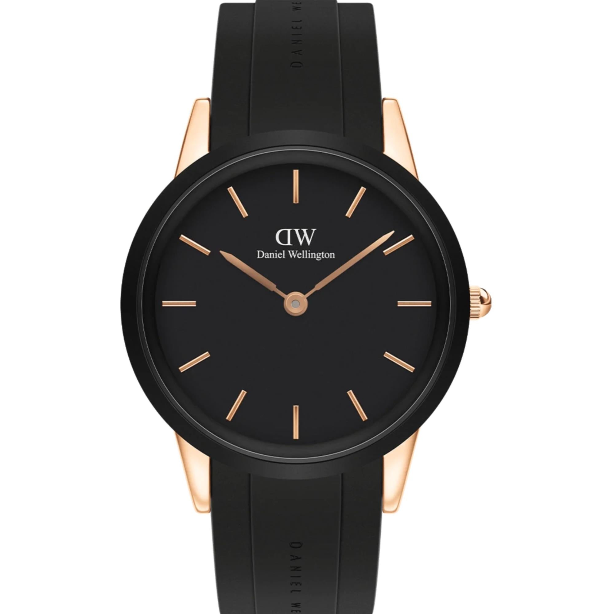 Daniel Wellington Iconic Motion Quartz Black Dial Rubber Strap Men's Watch DW00100611