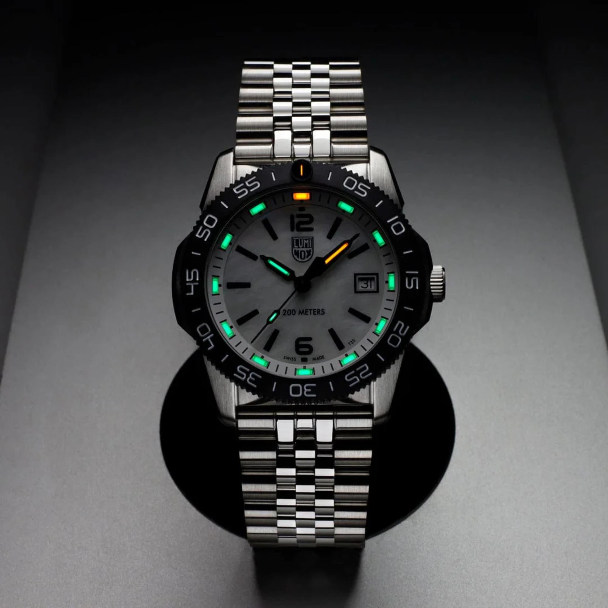 Luminox Pacific Diver Ripple Collection Quartz Mother Of Pearl Dial Stainless Steel Strap Unisex Watch XS.3126M