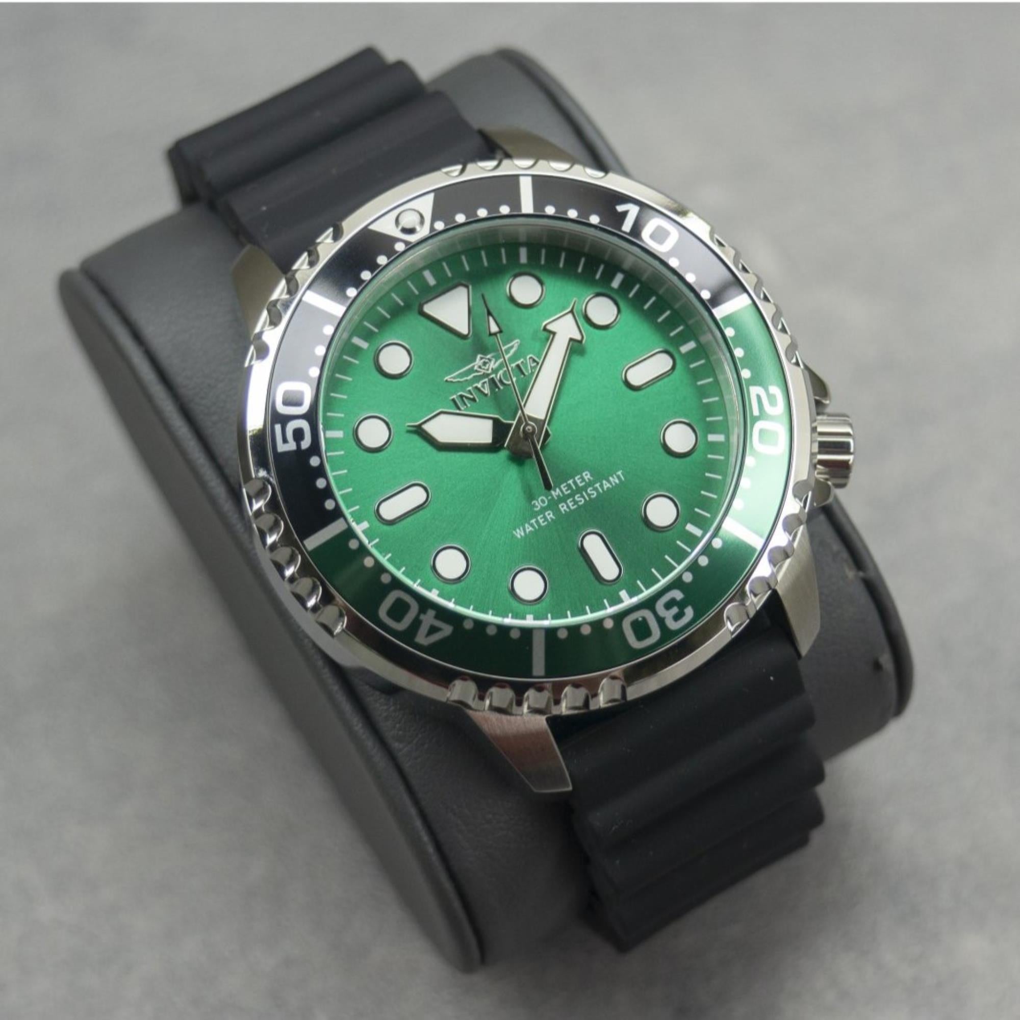 Invicta Pro Diver Quartz Green Dial Silicone Strap Men's Watch 47223