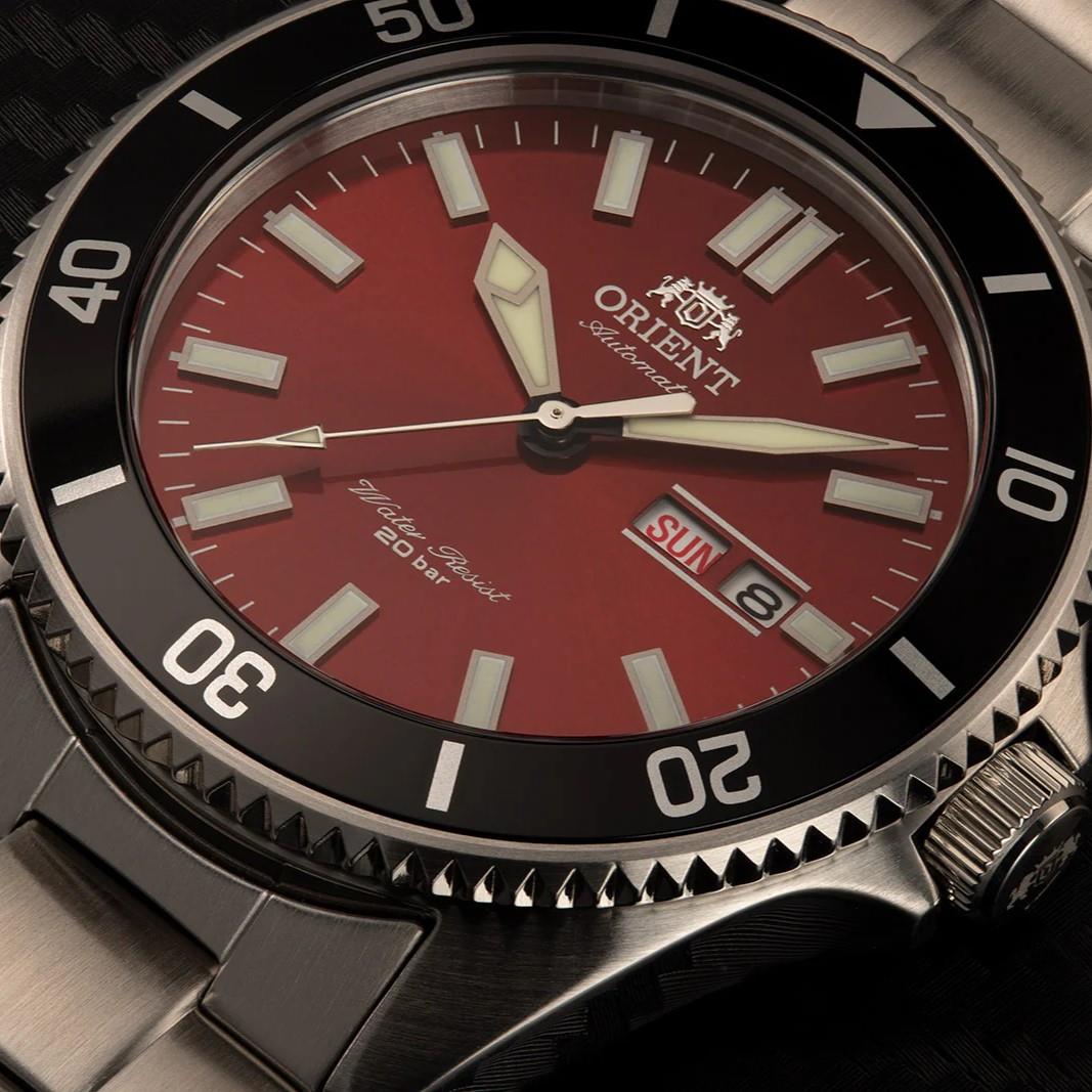 Orient Kanno Mechanical Red Dial Steel Strap Men's Dive Watch RA-AA0915R39B