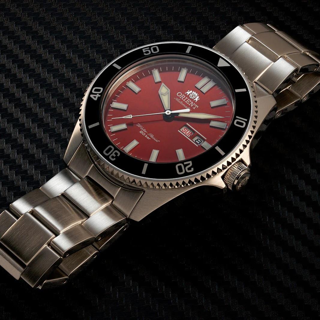 Orient Kanno Mechanical Red Dial Steel Strap Men's Dive Watch RA-AA0915R39B