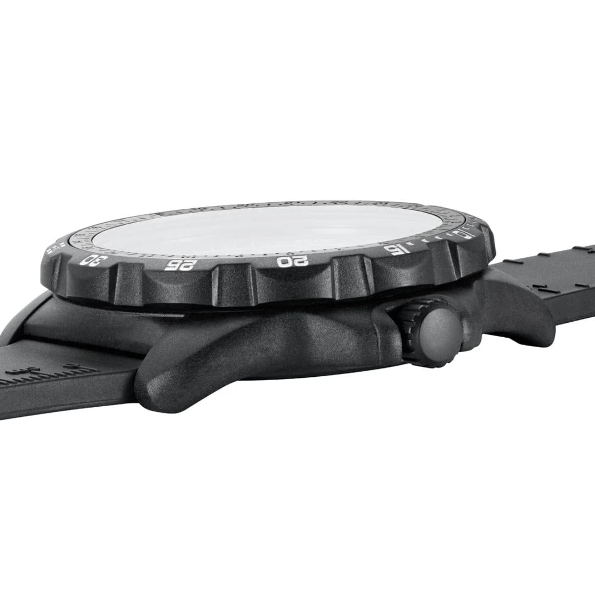 Luminox Recon Nav Spec Quartz Black Dial Rubber Strap Men's Watch XL.8837.SET