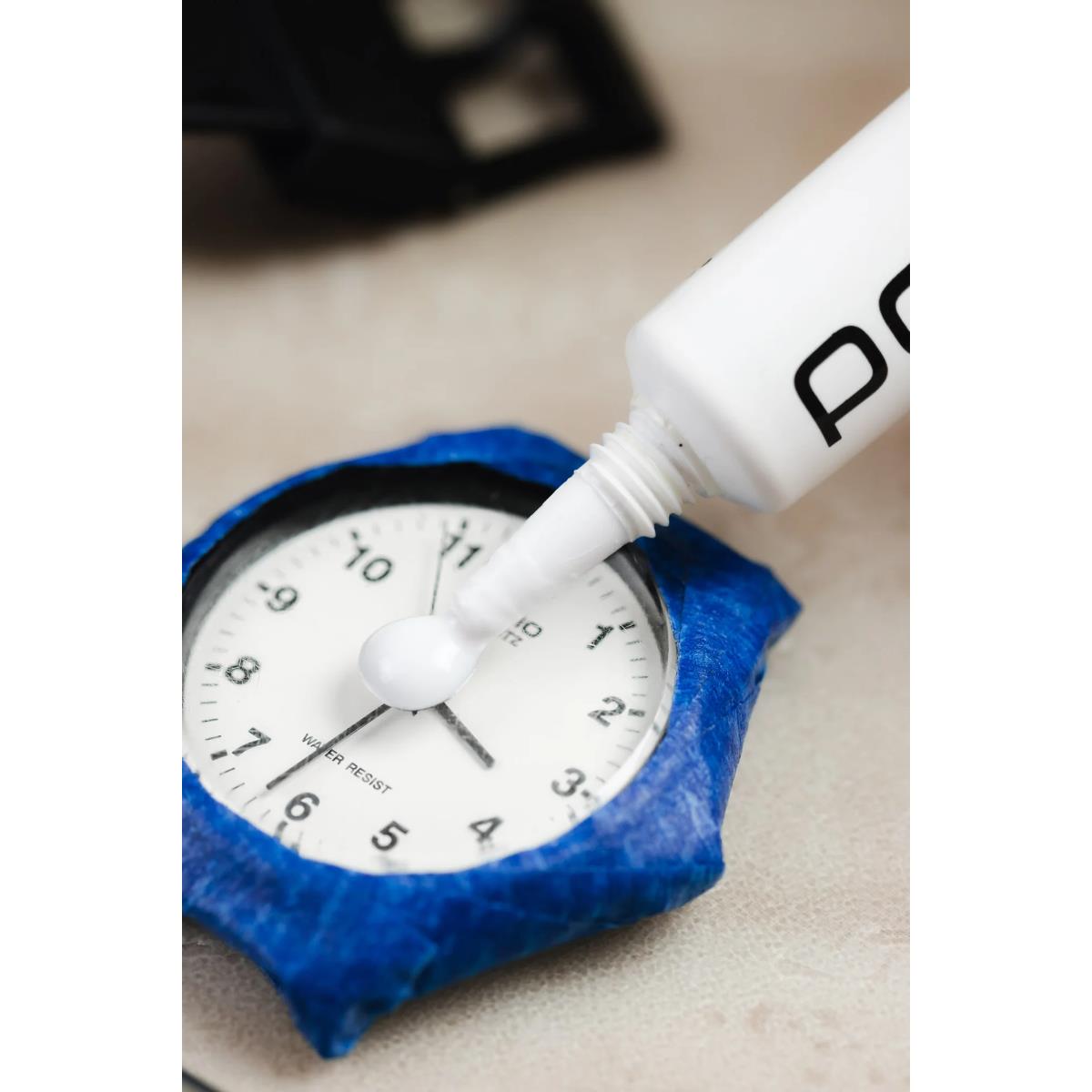 POLYWATCH Polish Scratch Remover For Plastic Watch Crystals PW003