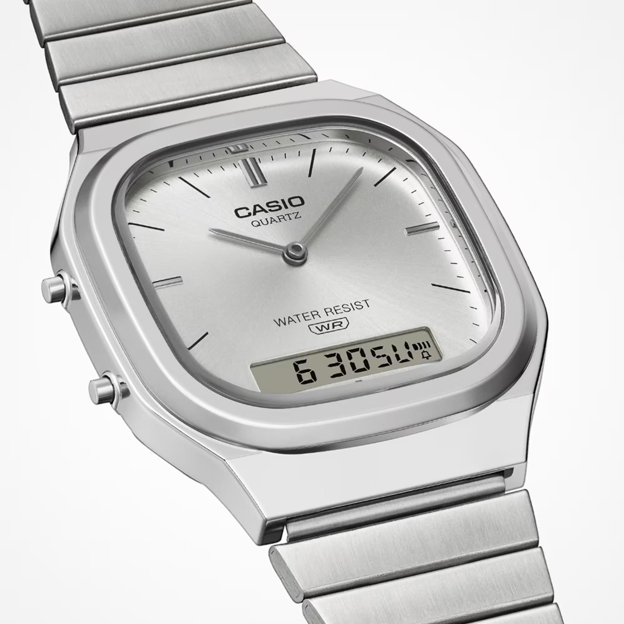 Casio Vintage Quartz Silver Digi-Analogue Steel Strap Watch AQ-240E-7AEF