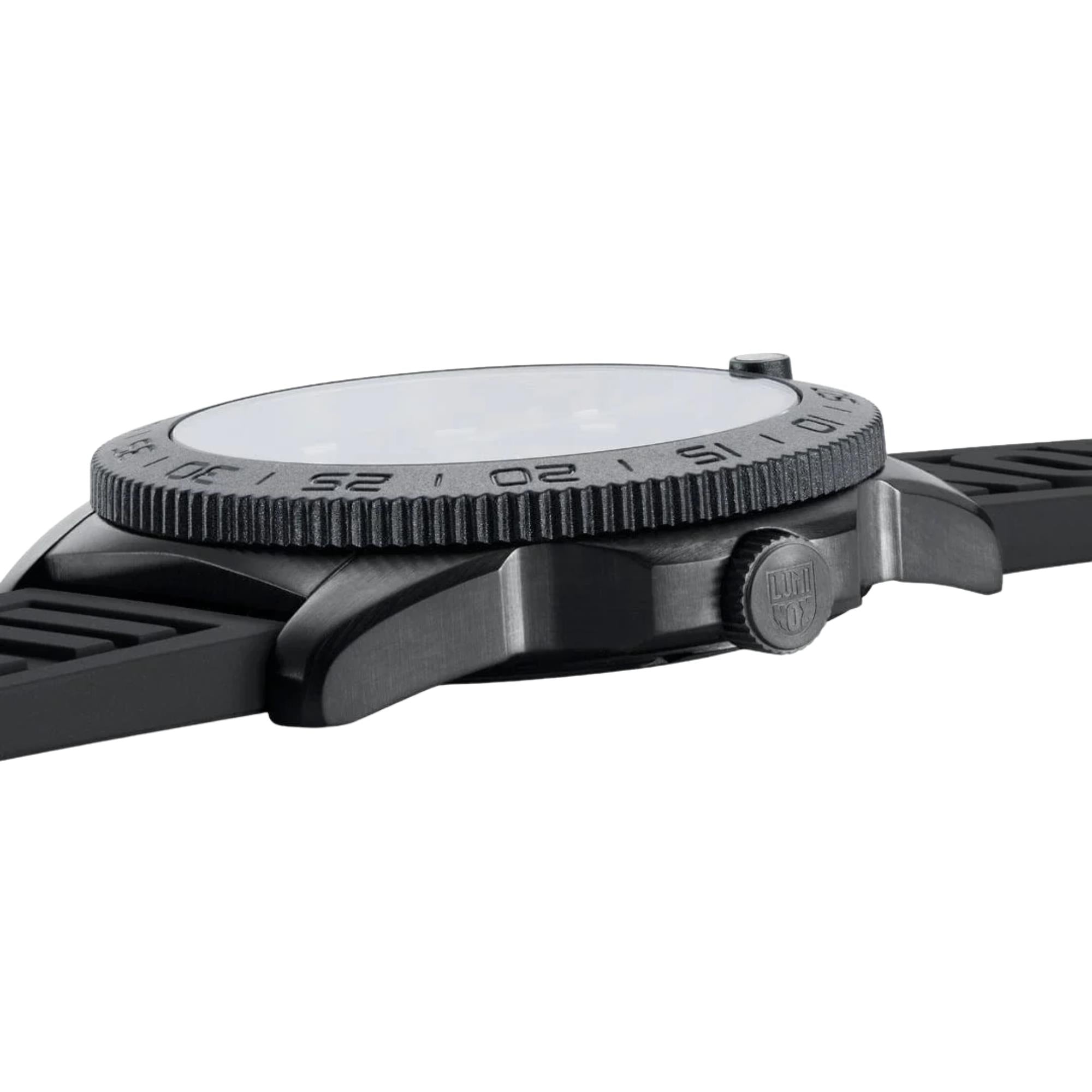 Luminox Pacific Diver Quartz Blue Dial Rubber Strap Men's Watch XS.3123.B