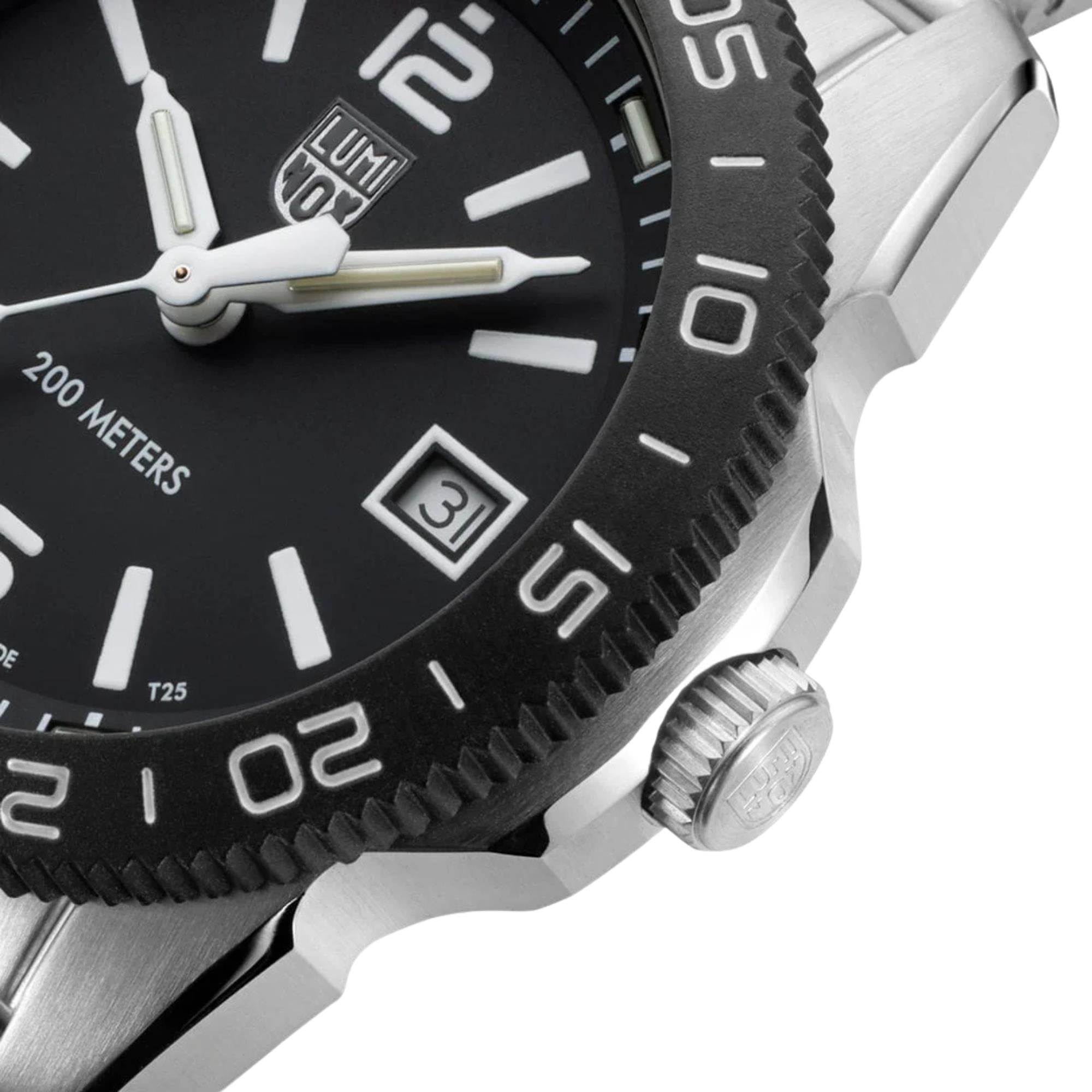 Luminox Pacific Diver Black Dial Steel Strap Men's Watch XS.3122M.1
