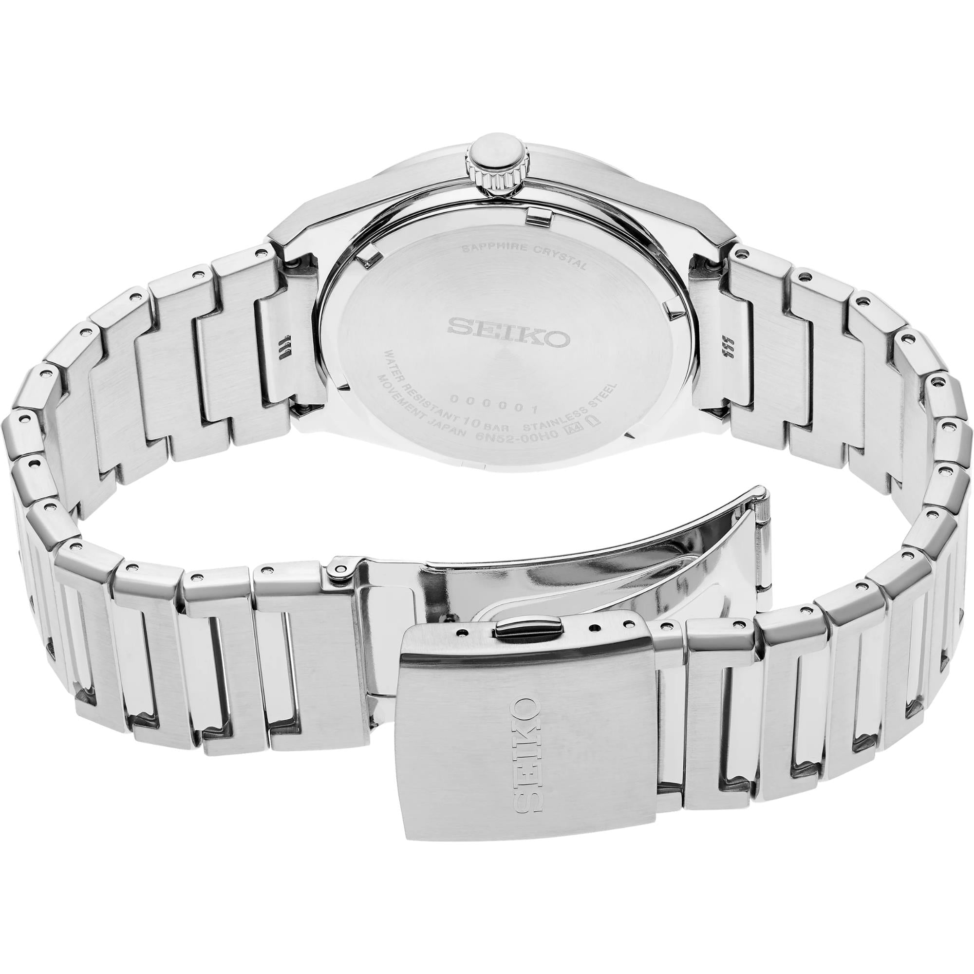 Seiko Essentials 39mm SUR557P1 stainless steel bracelet and folding clasp detail