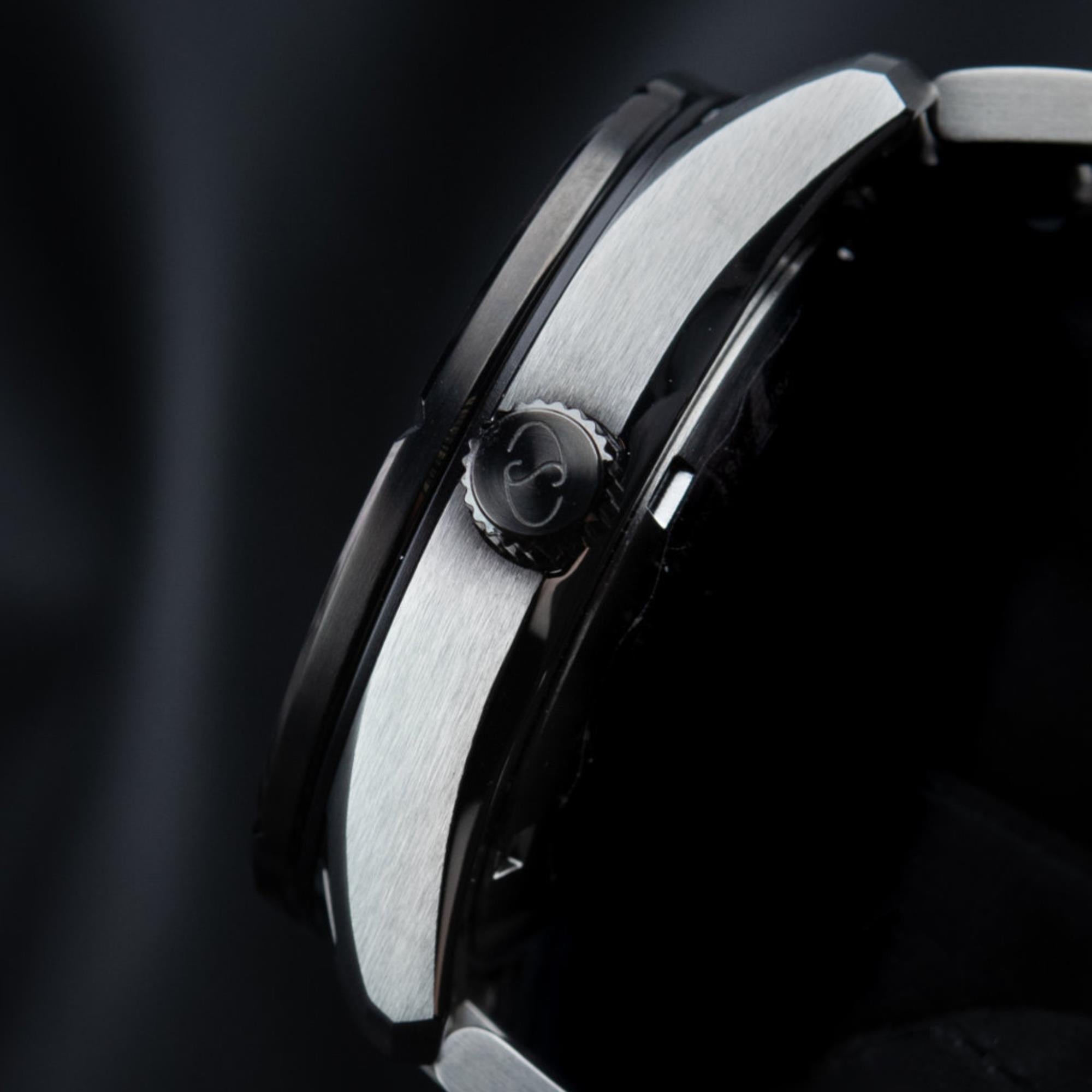 Orient Star Avant-Garde 43mm Skeleton Black Dial Steel Mens Automatic Watch RE-AV0A01B00B