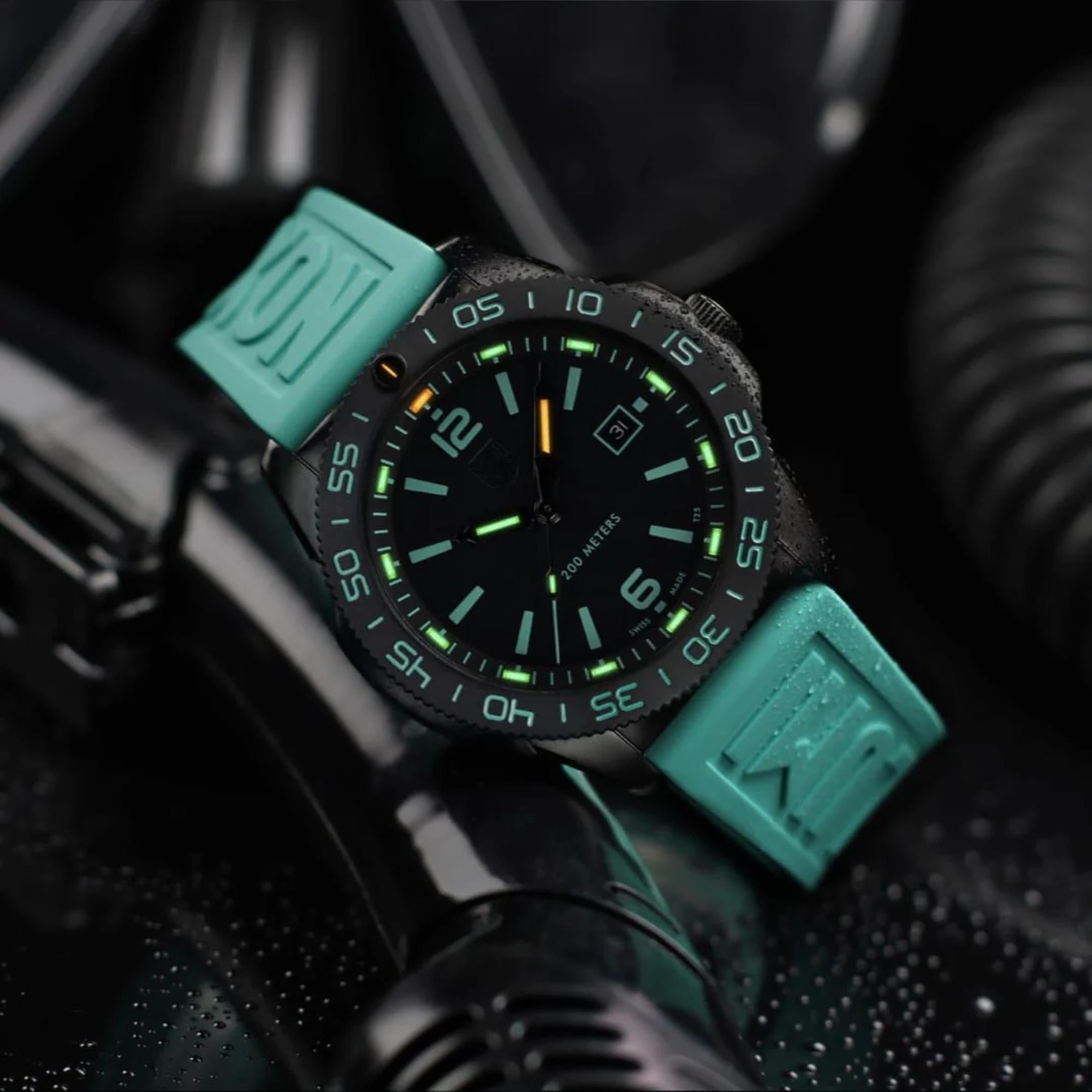 Luminox Pacific Diver 44mm Limited Edition Black Dial Rubber Mens Quartz Watch XS.3124.N.SET
