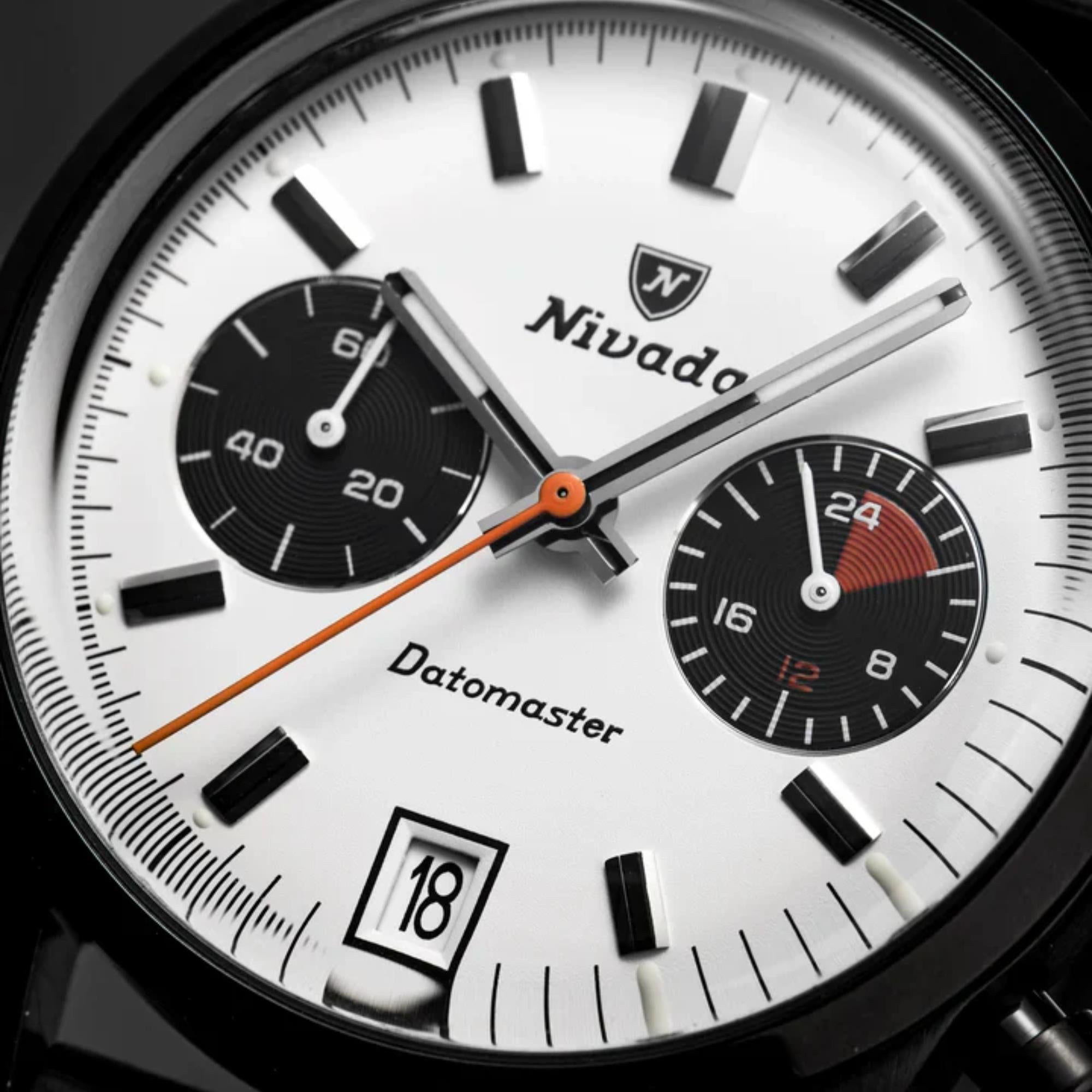 Nivada Grenchen Datomaster 36mm Limited Edition White Dial Rubber Mens Quartz Watch 88008Q33