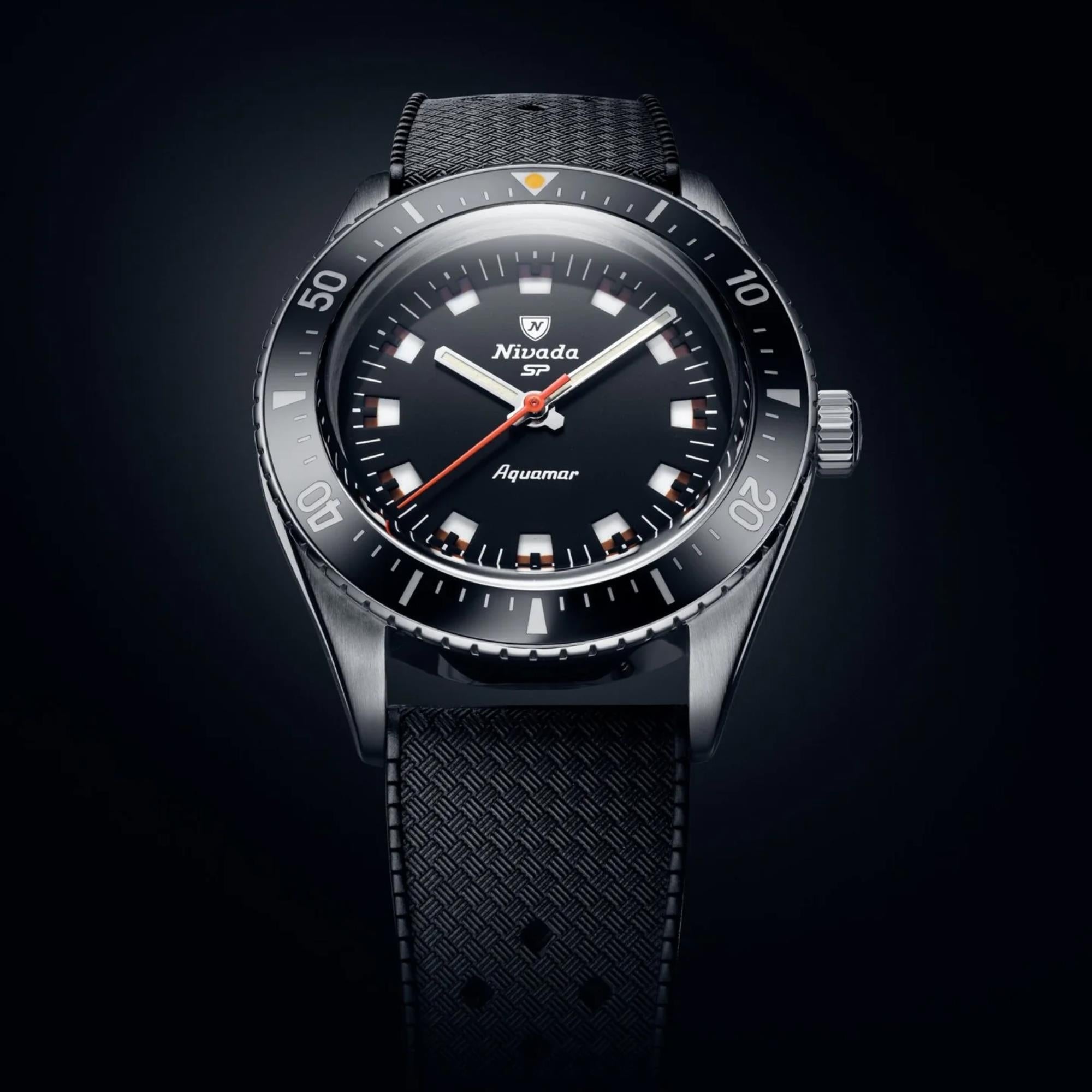 Nivada Grenchen Aquamar 38mm Black Dial Rubber Mens Automatic Watch 32068A01
