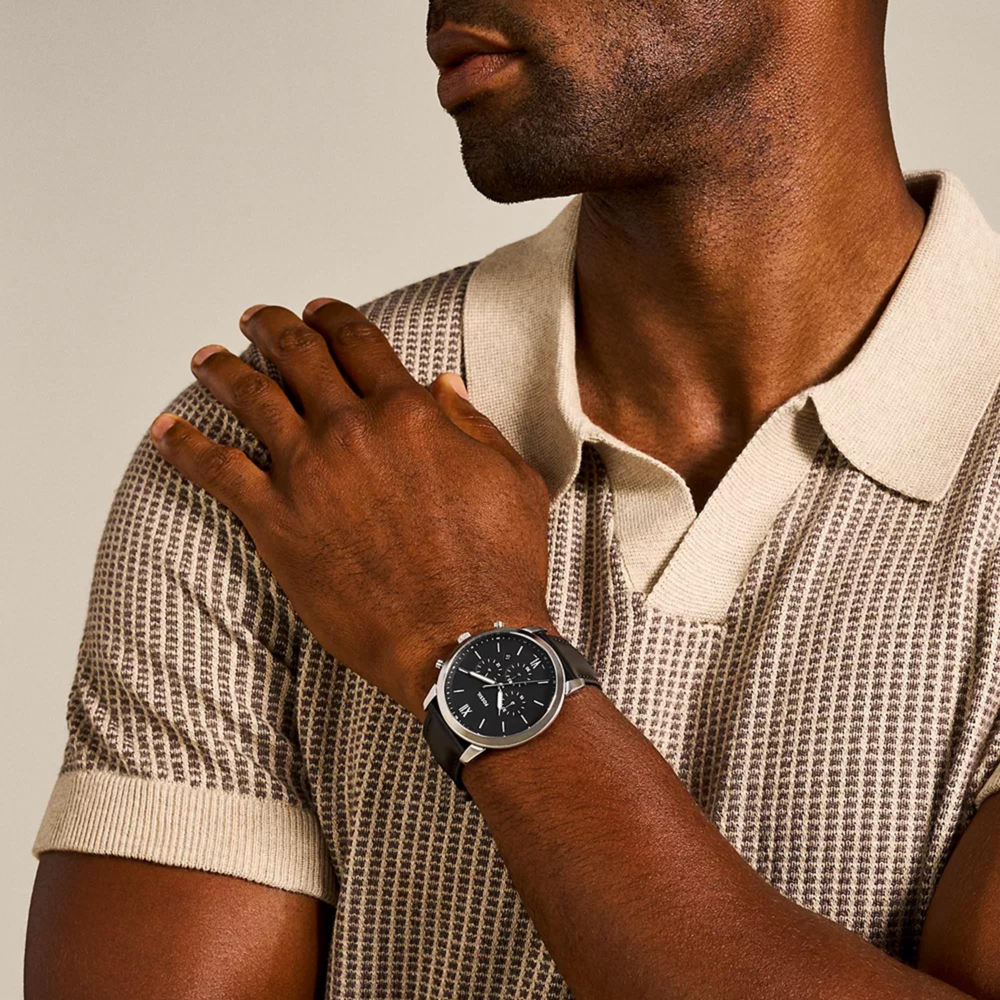 Fossil Neutra 44mm Chronograph Black Dial  Leather Mens Quartz Watch FS5452