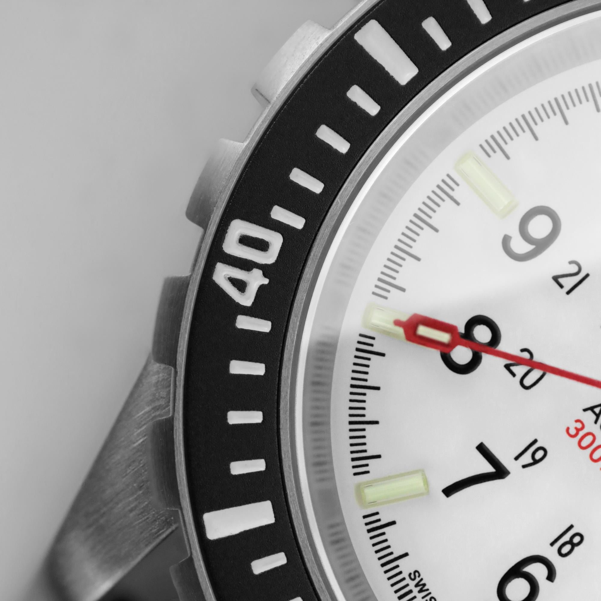 Marathon GSAR Arctic Edition 41mm White Dial Steel Mens Automatic Watch WW194006SS-0513