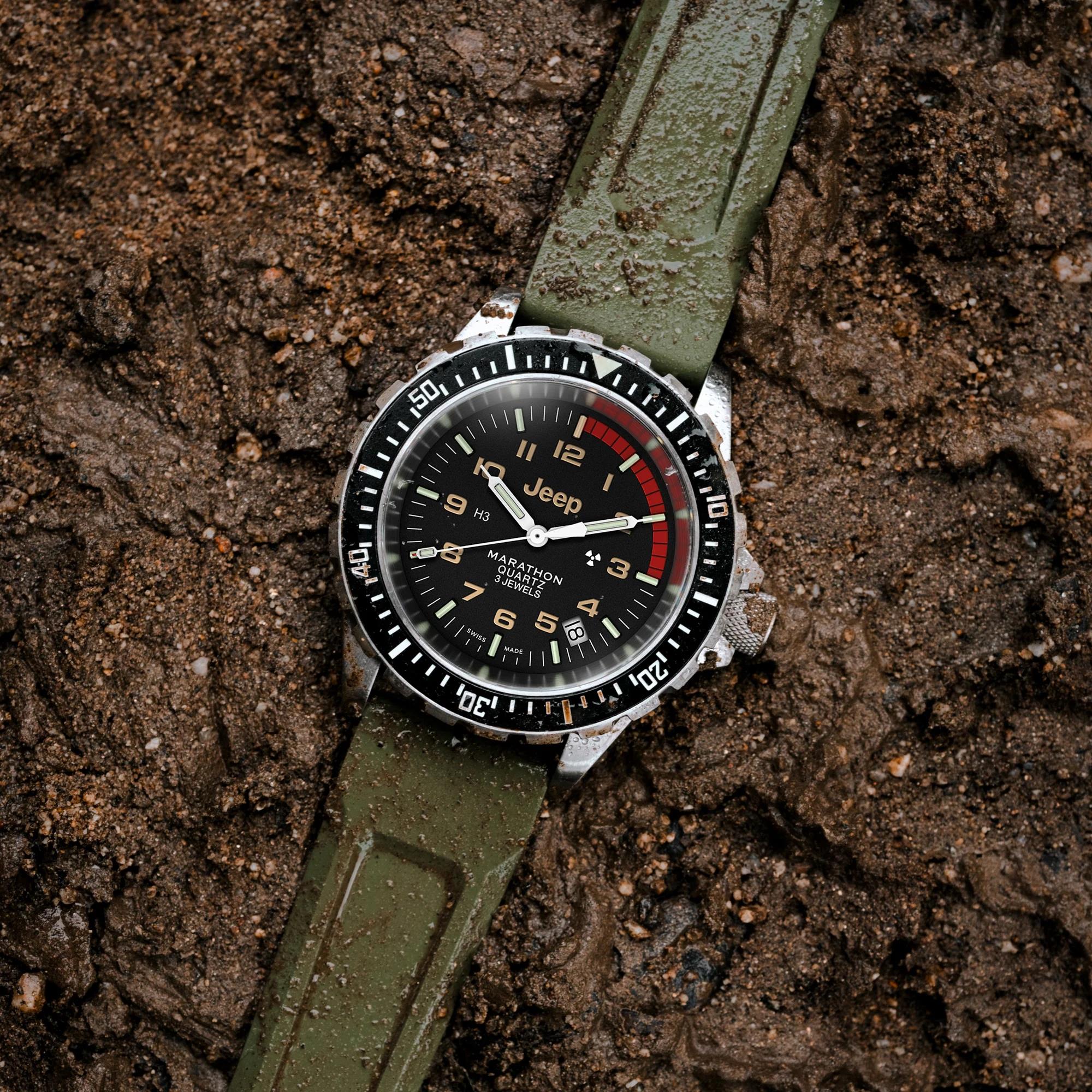 Marathon Jeep® Rubicon TSAR® 41mm Black Dial Rubber Mens Quartz Watch WW194007SS-4101