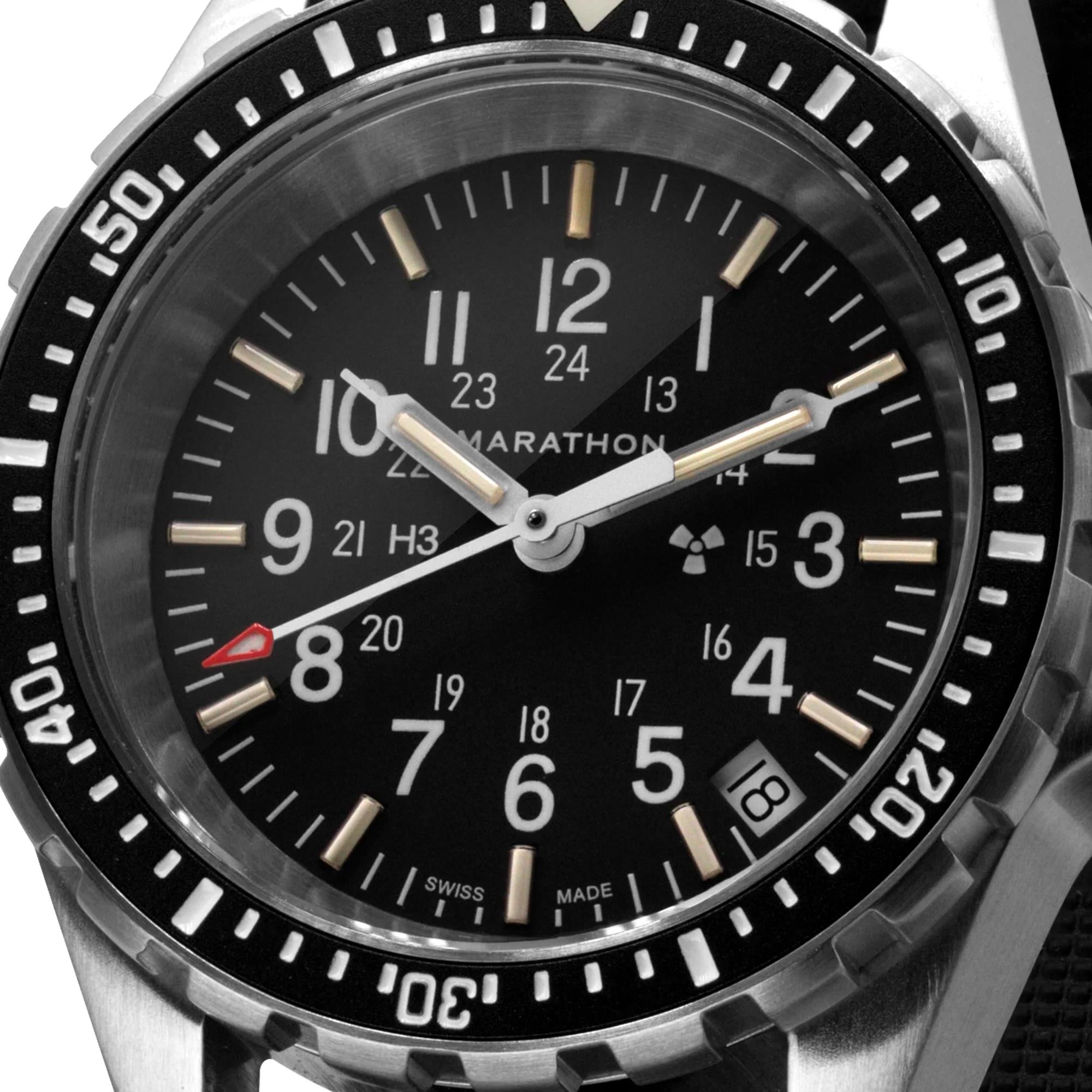 Marathon MSAR 36mm Black Dial Rubber Mens Quartz Watch WW194027SS-0130