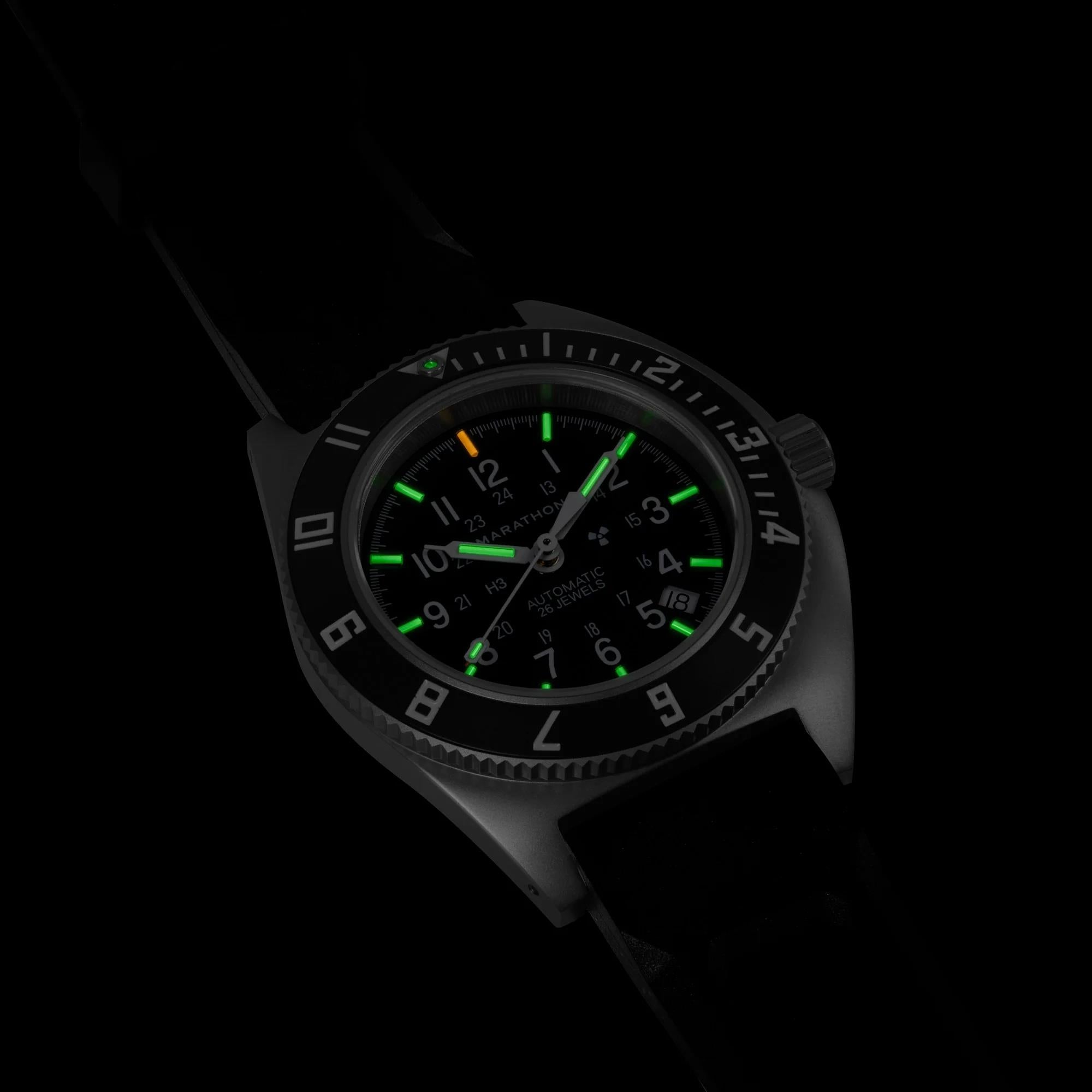 Marathon Navigator SSNAV-D 41mm Black Dial Rubber Mens Automatic Watch WW194030SS-0130