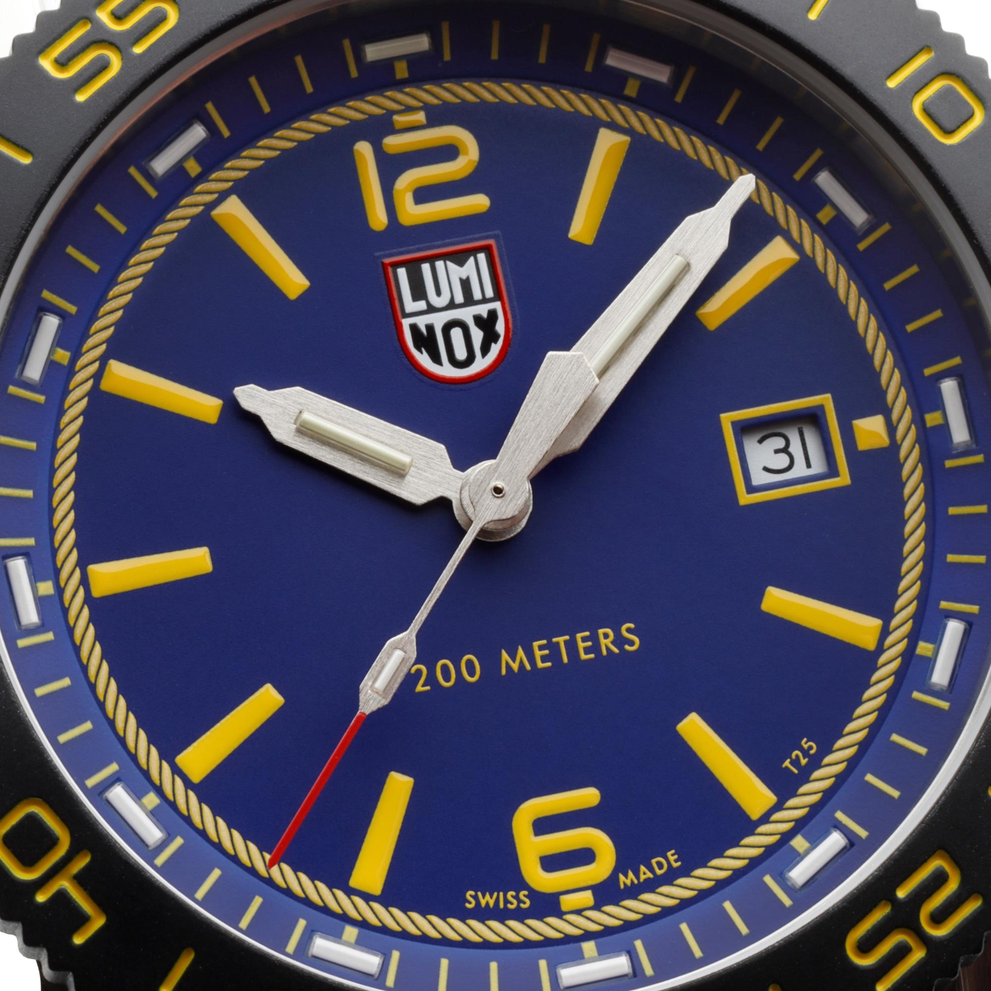 Luminox Pacific Diver FORCE BLUE 3120 Series 44mm Blue Dial Rubber Mens Quartz Watch XS.3125.FB