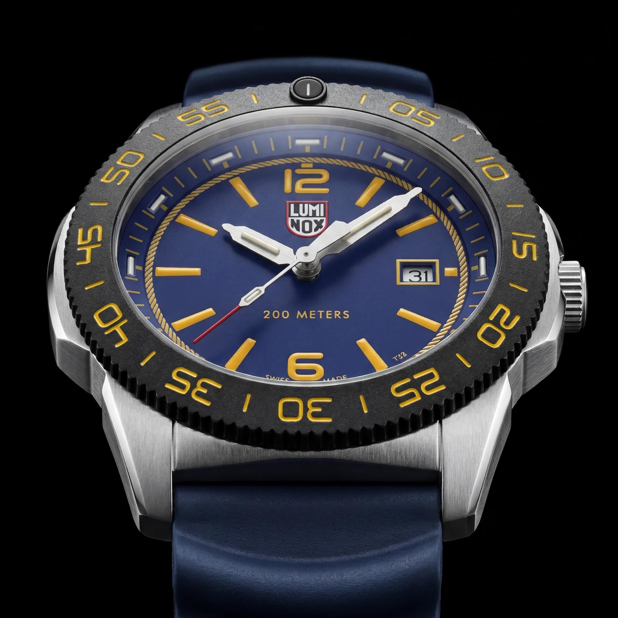 Luminox Pacific Diver FORCE BLUE 3120 Series 44mm Blue Dial Rubber Mens Quartz Watch XS.3125.FB