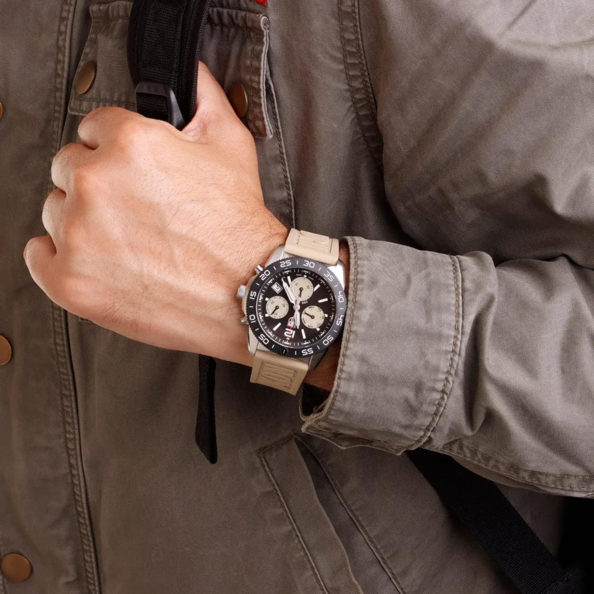 Luminox Pacific Diver 3140 Series 44mm Chronograph Black Dial Rubber M