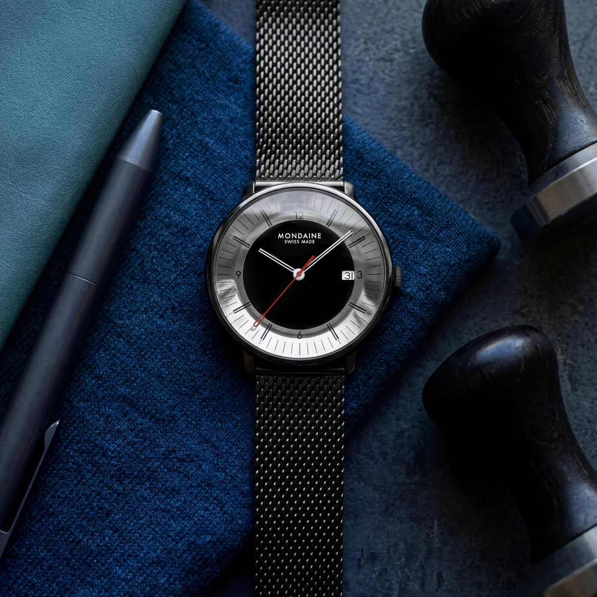 Mondaine Doppio Mirror 41mm Limited Edition Black Dial Steel Mens Quartz Watch MLE.41280.SM