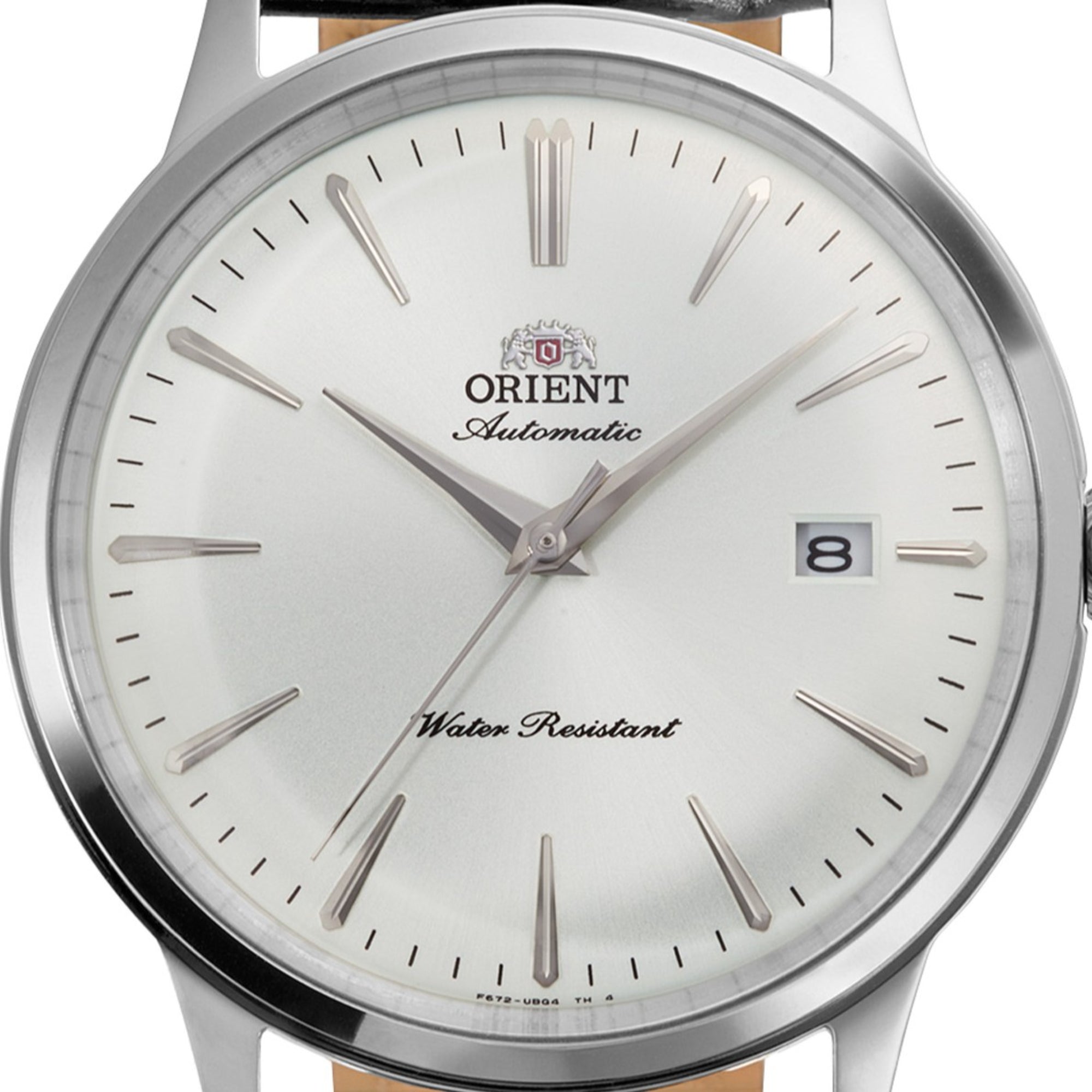 Orient Bambino RA-AC0031S30B white dial with date display close-up