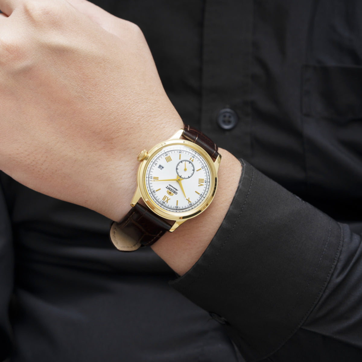 Orient Bambino Classic Vintage Style Small Seconds White Dial Men’s Dress Watch RA-AP0106S30B