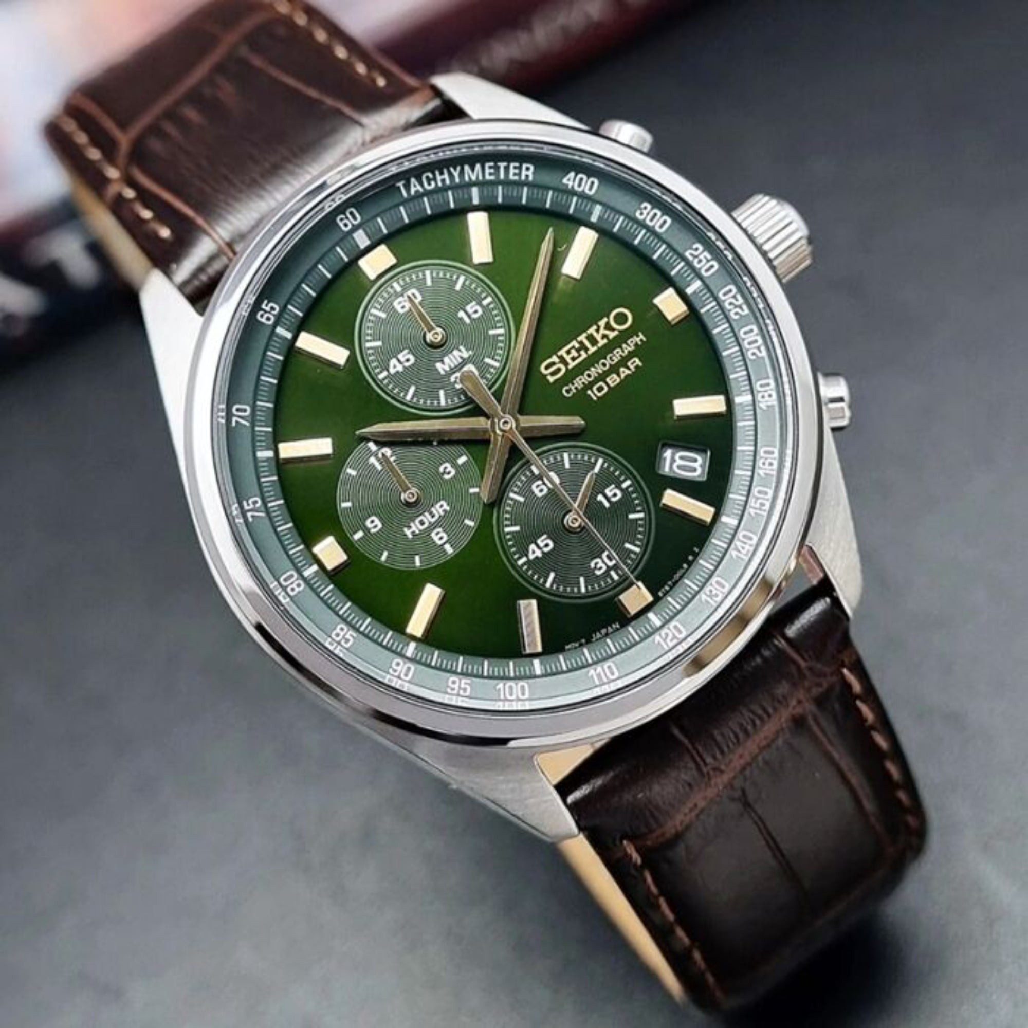 Seiko Conceptual Quartz Chronograph Green Sunburst Dial Brown Leather Strap Men's Watch SSB385P1