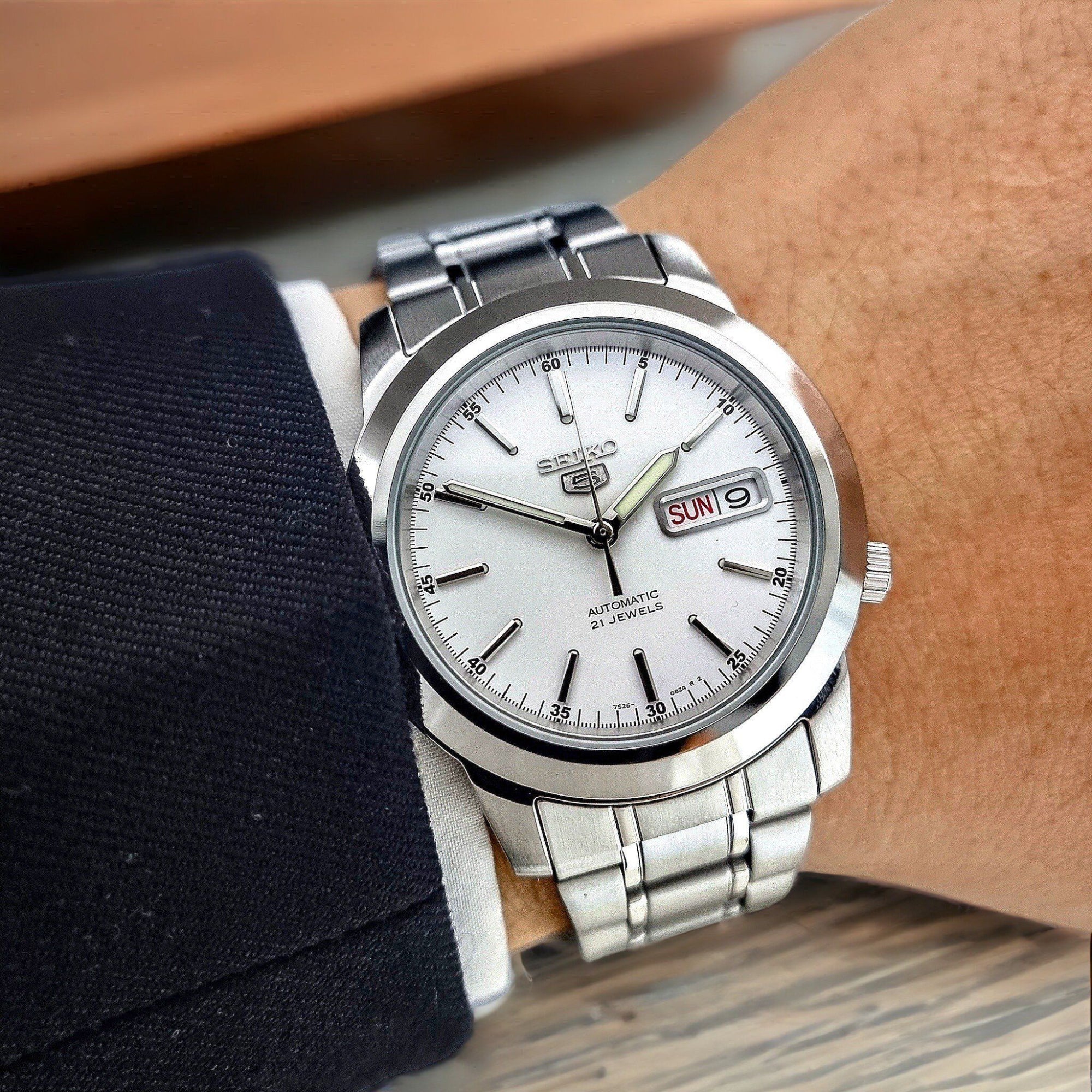 Seiko 5 Automatic White Dial Stainless Steel Men's Watch SNKE49K1