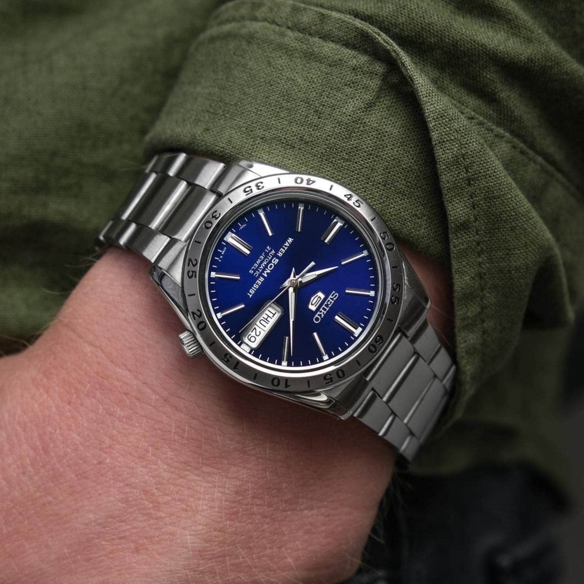 Seiko 5 Automatic Blue Dial Stainless Steel Mens Watch SNKD99K1