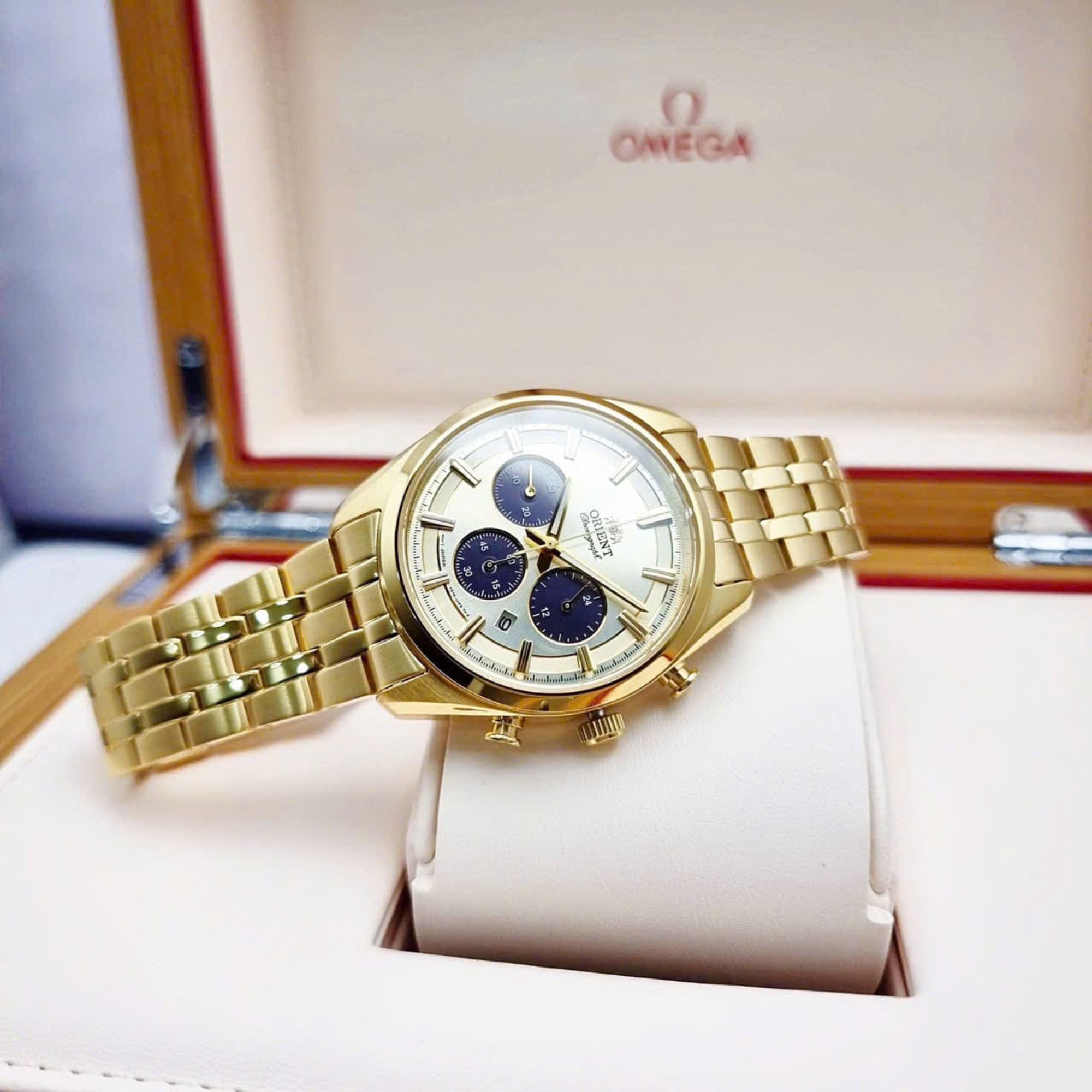 Orient Contemporary Stretto Date Solar Chronograph Champagne Dial Steel Strap Men’s Watch RA-TX0301G10B