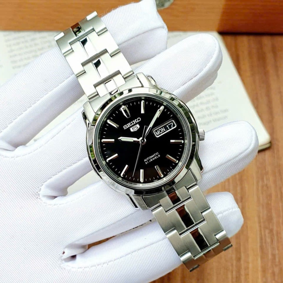 Seiko 5 Automatic Black Dial Steel Strap Men's Watch SNKK71K1